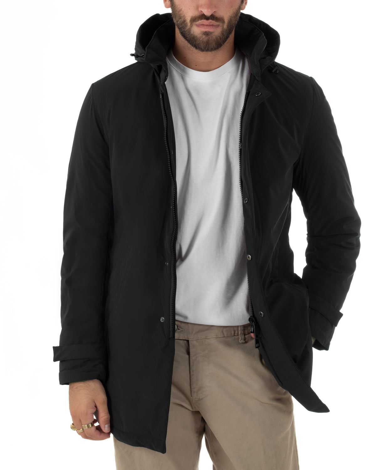 Giubbotto uomo tessuto tecnico imbottito con collo alto e cappuccio nero GIOSAL-G3428A