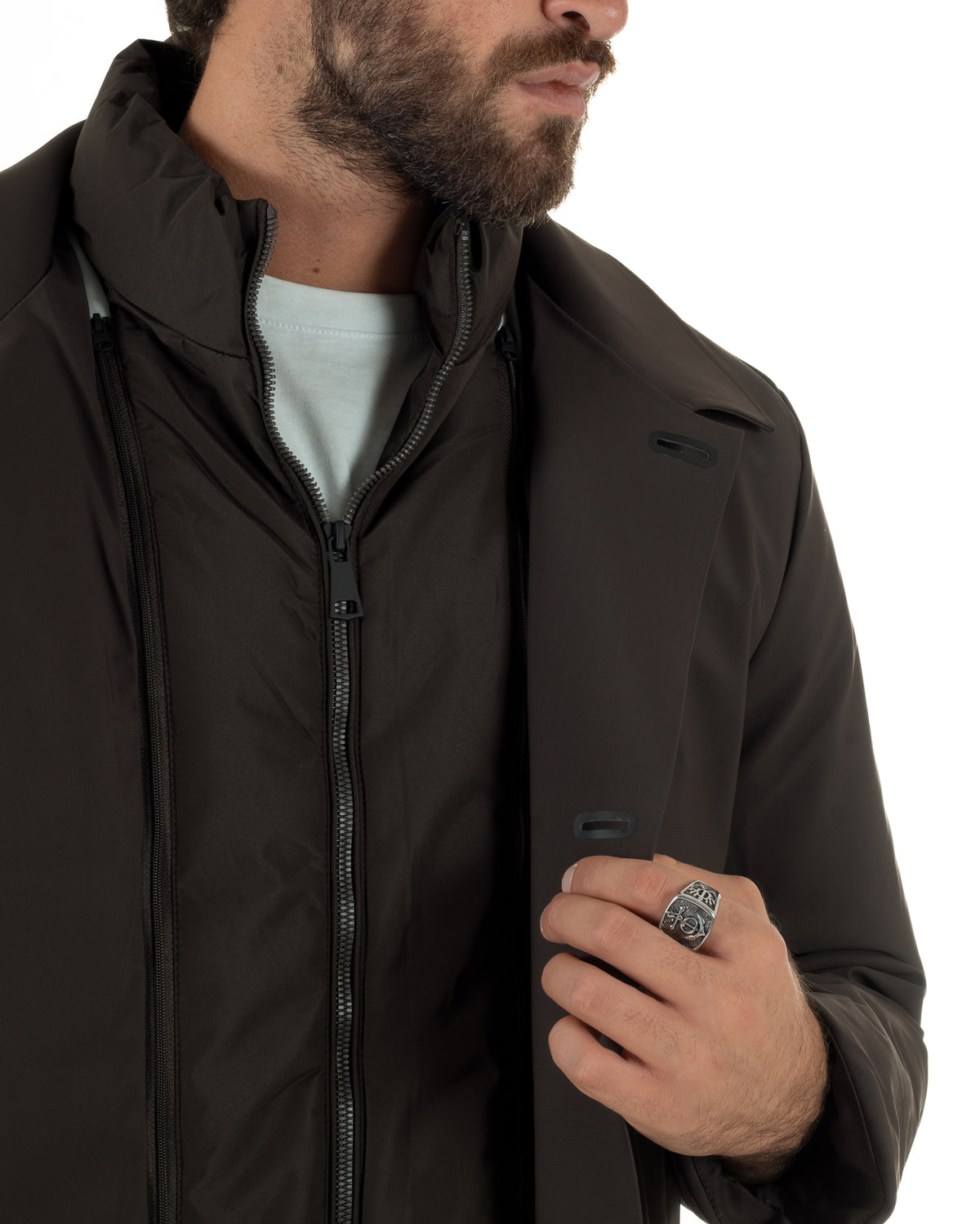 Chaqueta de hombre tipo trench impermeable de tejido técnico acolchado cuello alto marrón GIOSAL-G3449A