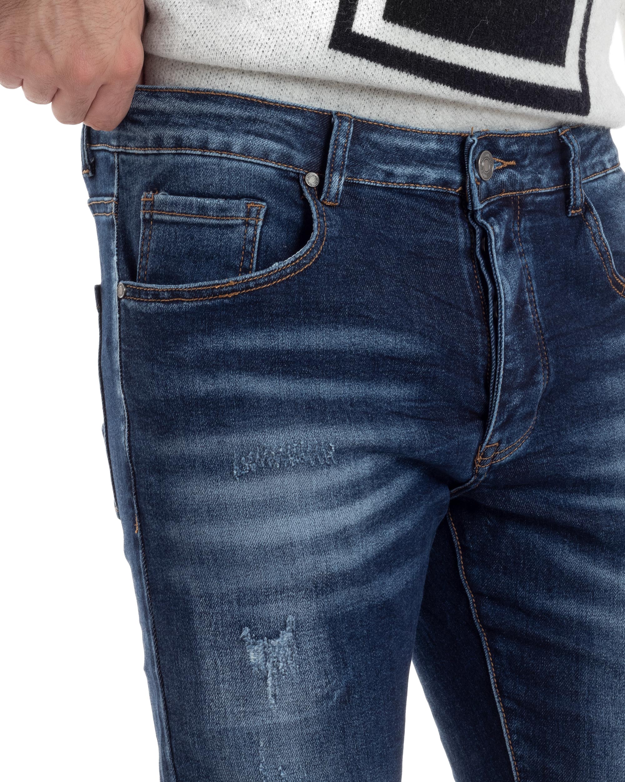 Jeans Uomo Con Rotture E Toppe Pantaloni Slim Fit Cinque Tasche Casual Lavaggio Scuro Blue Denim GIOSAL-JS1057A