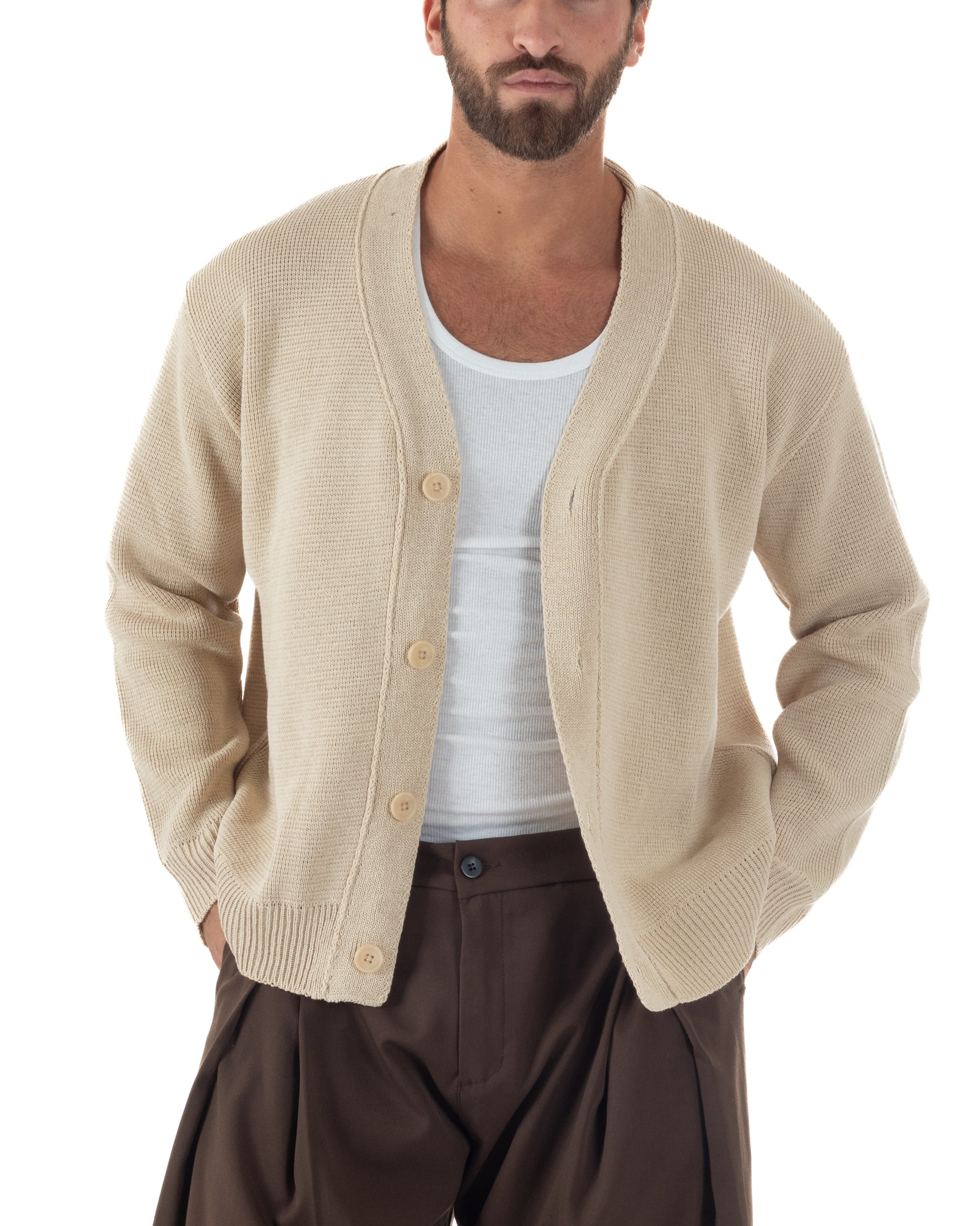 Cardigan uomo filo scollo v maglia cropped con bottoni boxy fit beige GIOSAL-M3093A