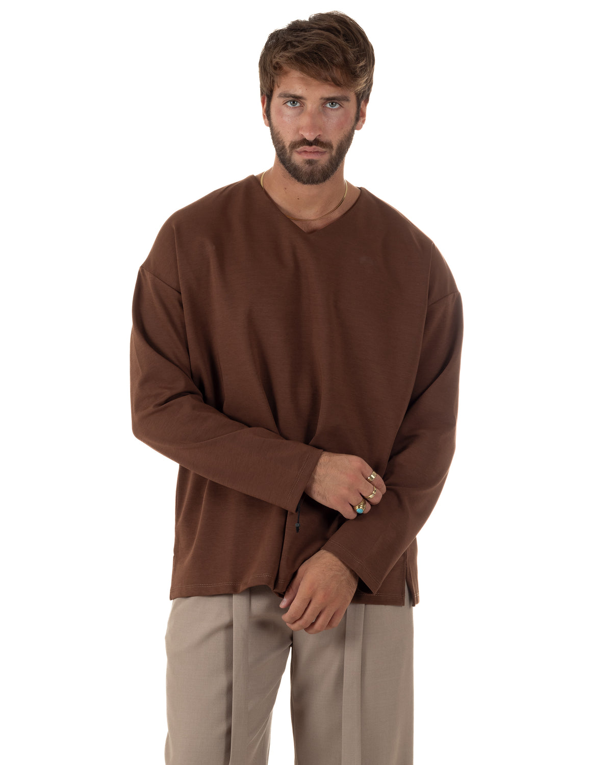 Maglia uomo scollo v t-shirt oversize long sleeve marrone GIOSAL-M3118A