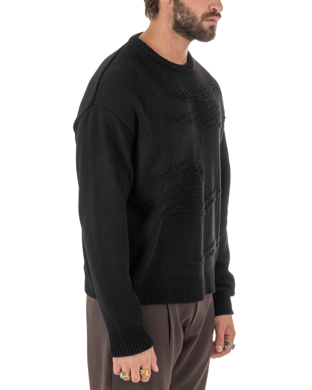 Maglioncino uomo girocollo boxy fit intrecci effetto sfilacciato nero GIOSAL-M3155A