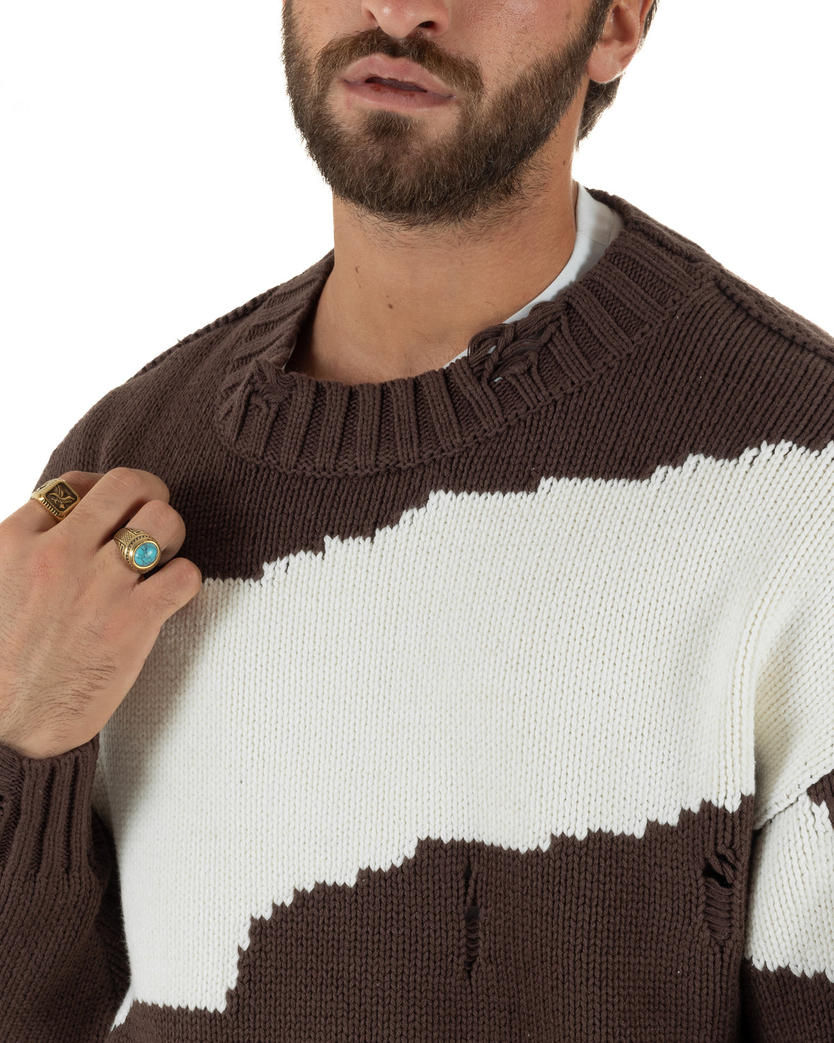 Maglioncino uomo girocollo maglia spalle scese gola alta rotture bicolore marrone GIOSAL-M3170A