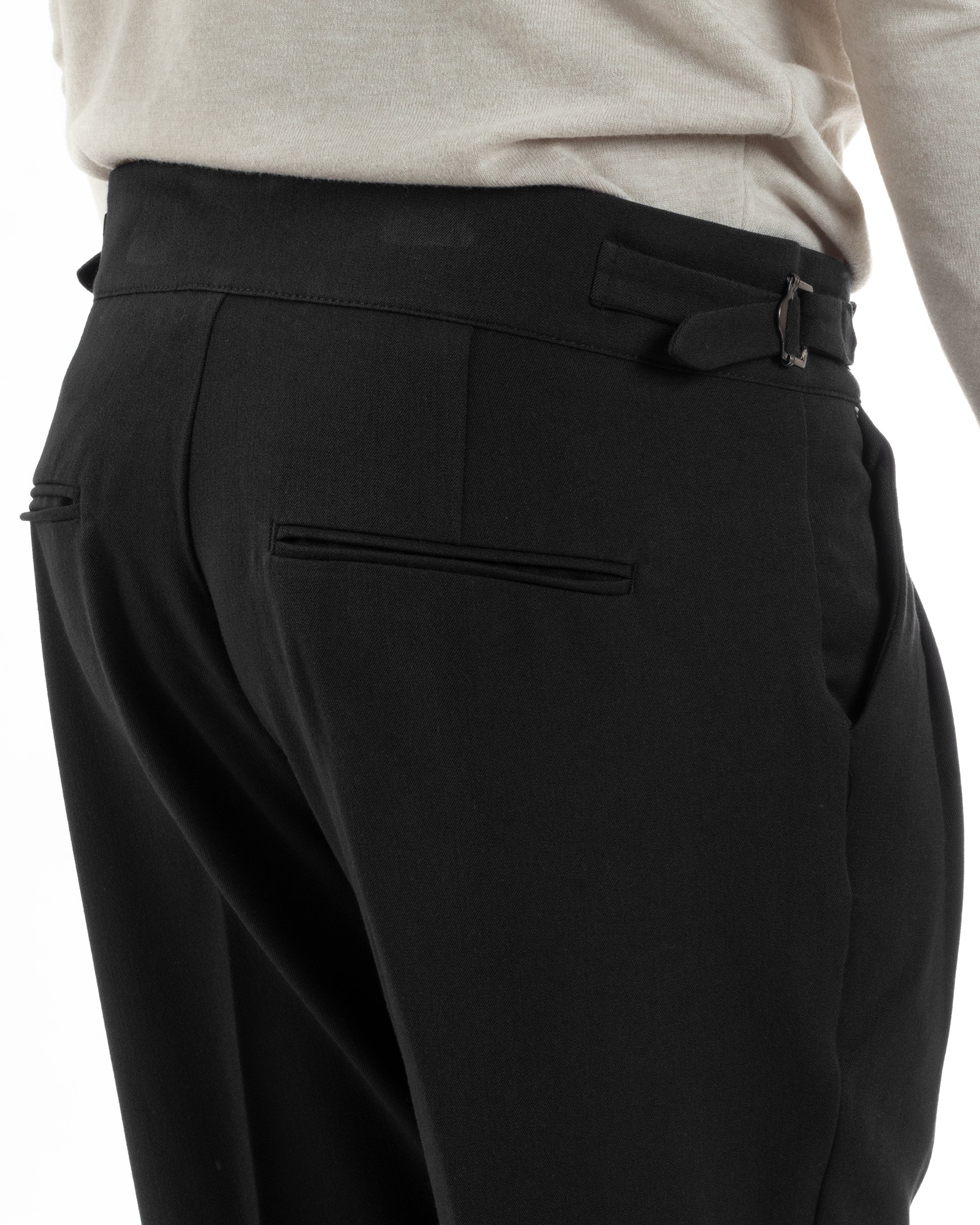 Pantaloni Uomo Classico Con Pinces Viscosa Vita Alta Gurkha Pants Fibbie Nero P6370A