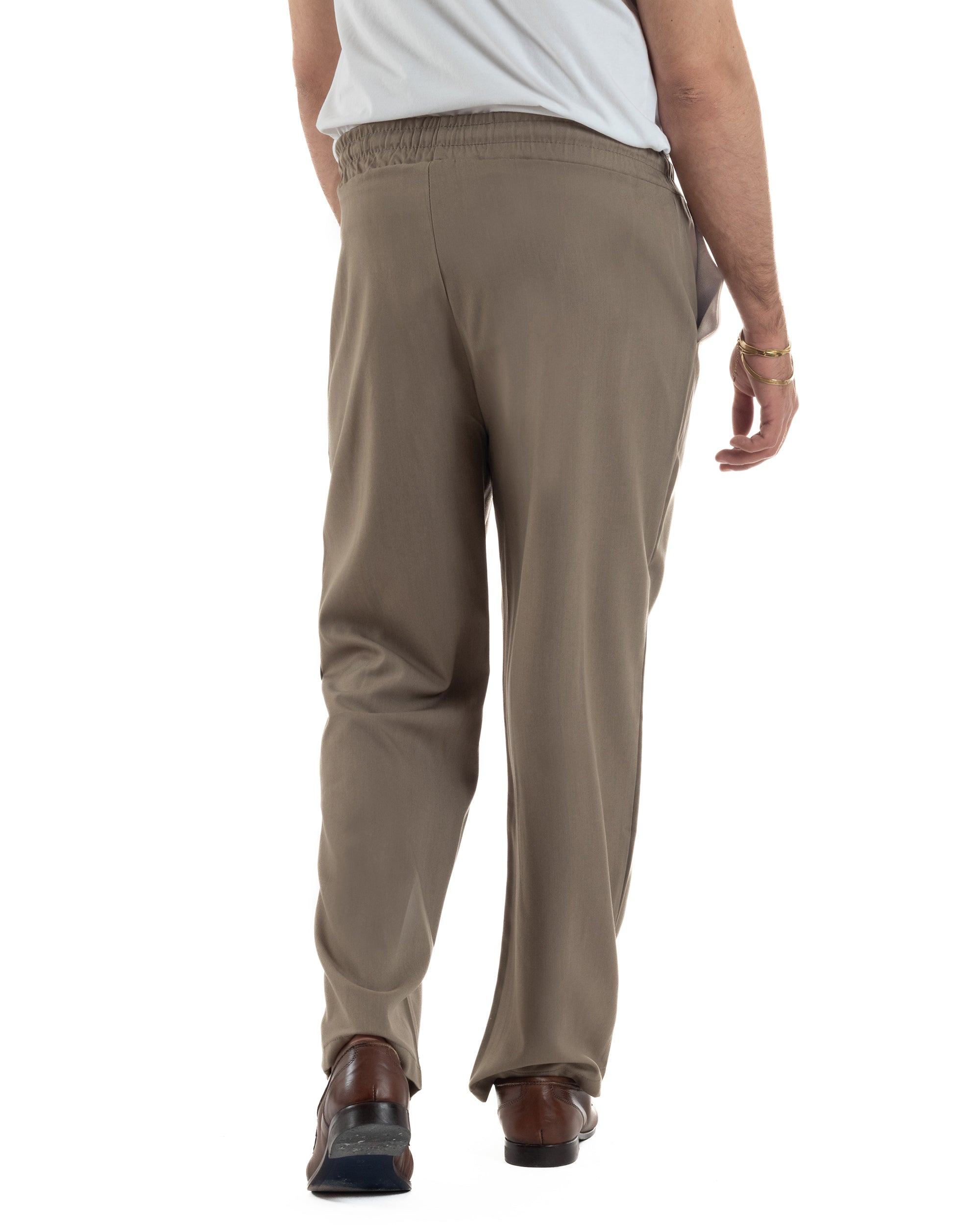 Vista posteriore completa pantaloni uomo beige wide leg relaxed 63% poliestere viscosa spandex