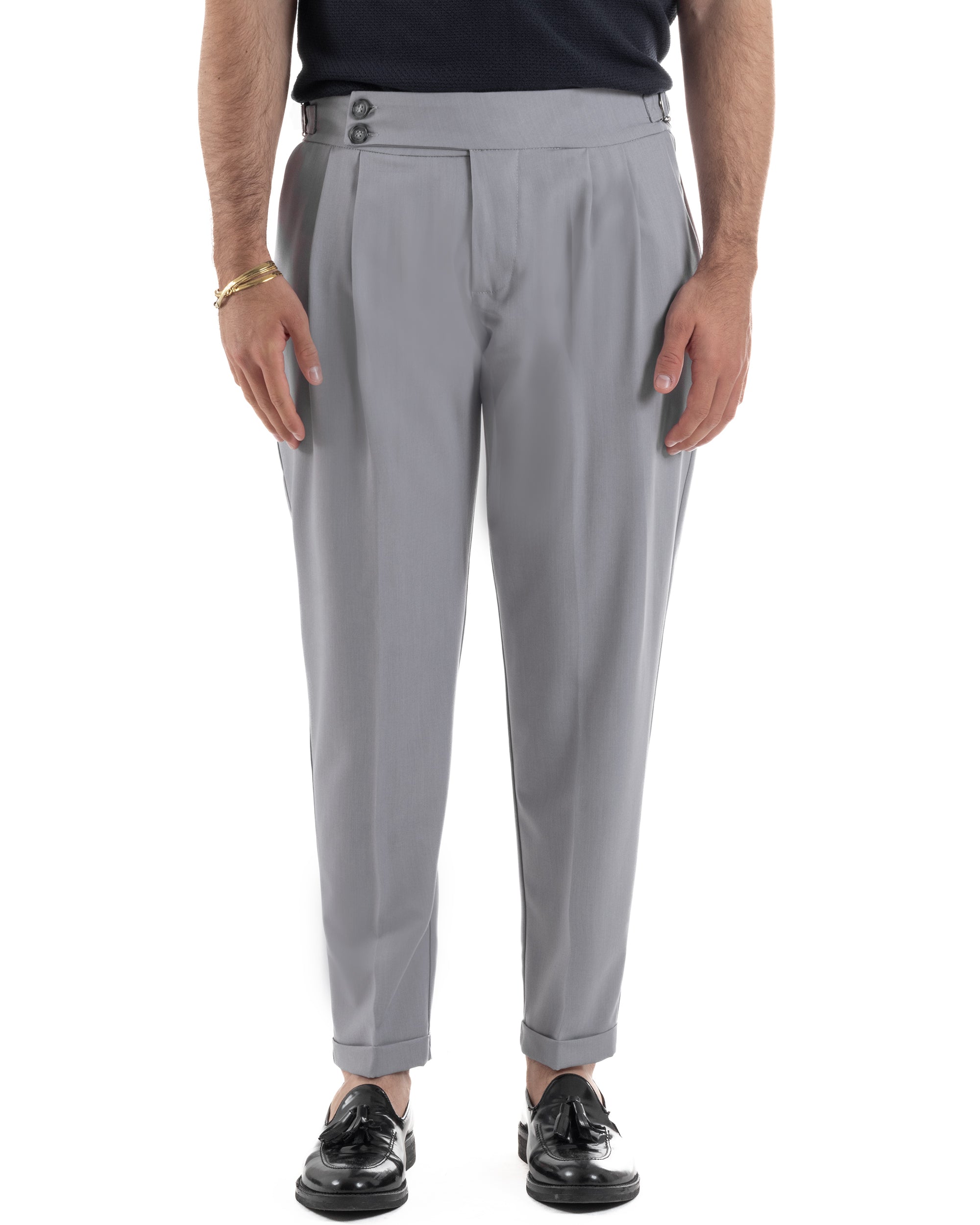 Vista completa pantaloni grigio uomo gurkha fascia alta doppia abbottonatura pinces made in Italy