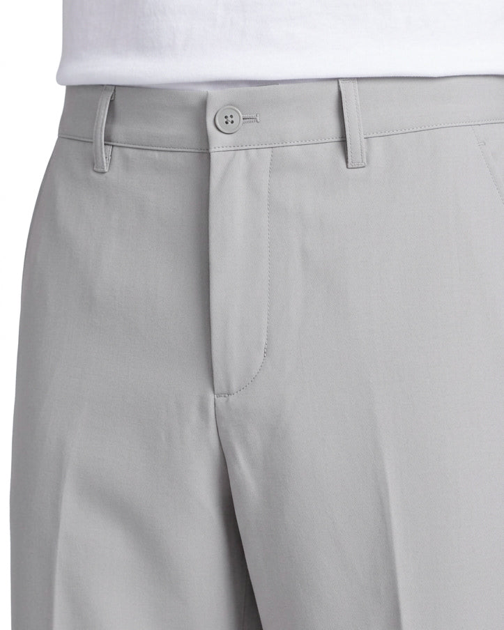 Bottone tono su tono, passanti e patta con zip coperta dei pantaloni grigi GIOSAL.