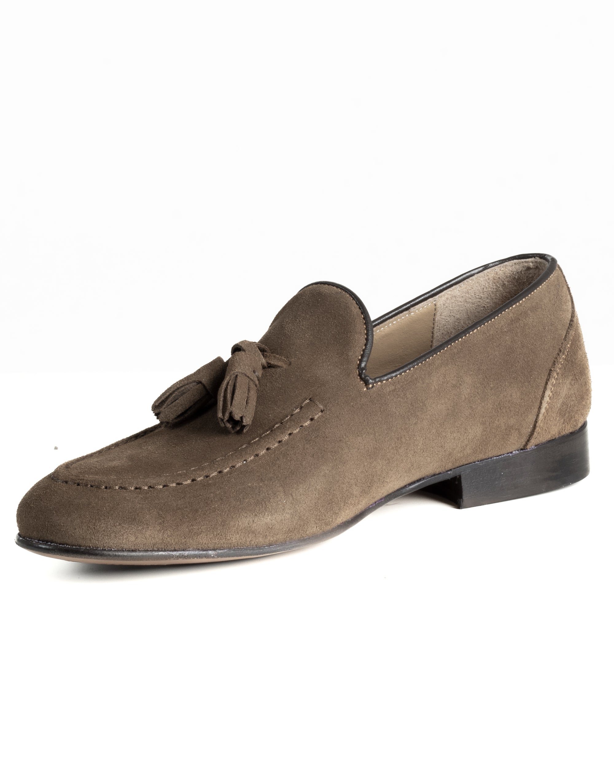 Mocassini uomo con nappine scarpe camoscio eleganti cerimonia pelle scamosciata suola di cuoio con ovalino antiscivolo casual tortora GIOSAL-S1322A