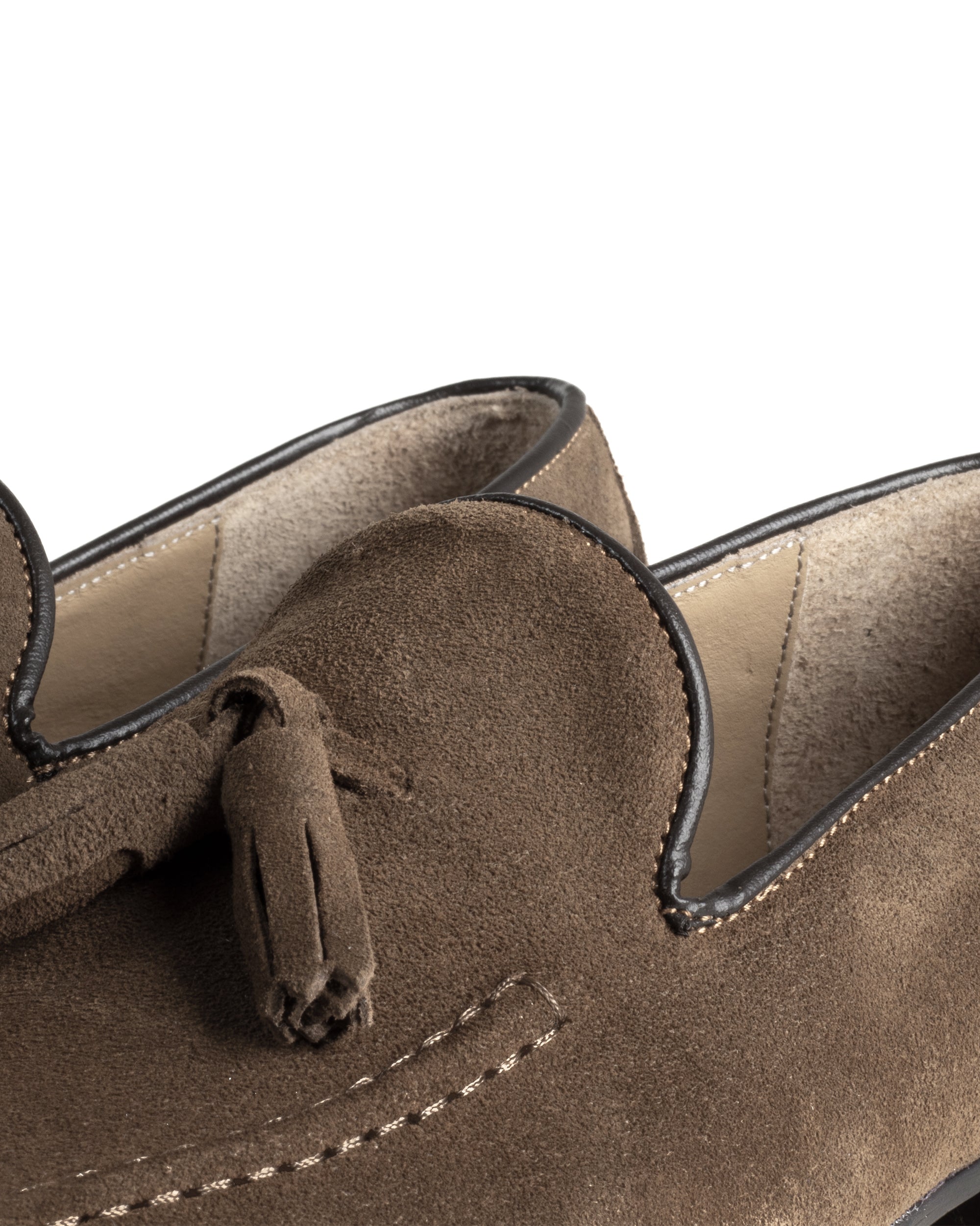 Mocassini uomo con nappine scarpe camoscio eleganti cerimonia pelle scamosciata suola di cuoio con ovalino antiscivolo casual tortora GIOSAL-S1322A
