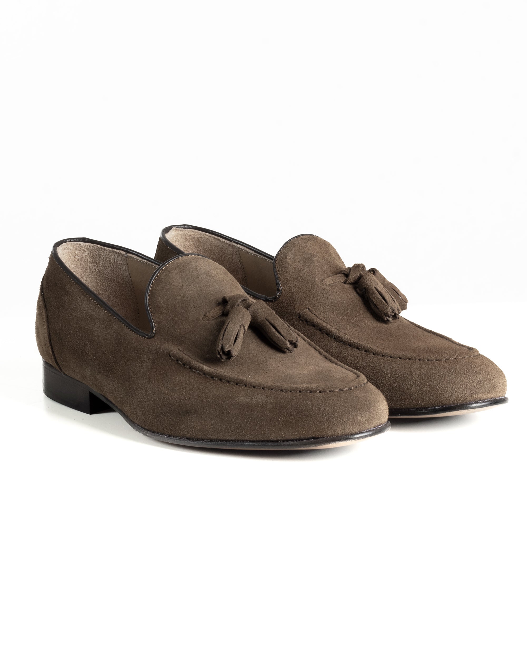 Mocassini uomo con nappine scarpe camoscio eleganti cerimonia pelle scamosciata suola di cuoio con ovalino antiscivolo casual tortora GIOSAL-S1322A