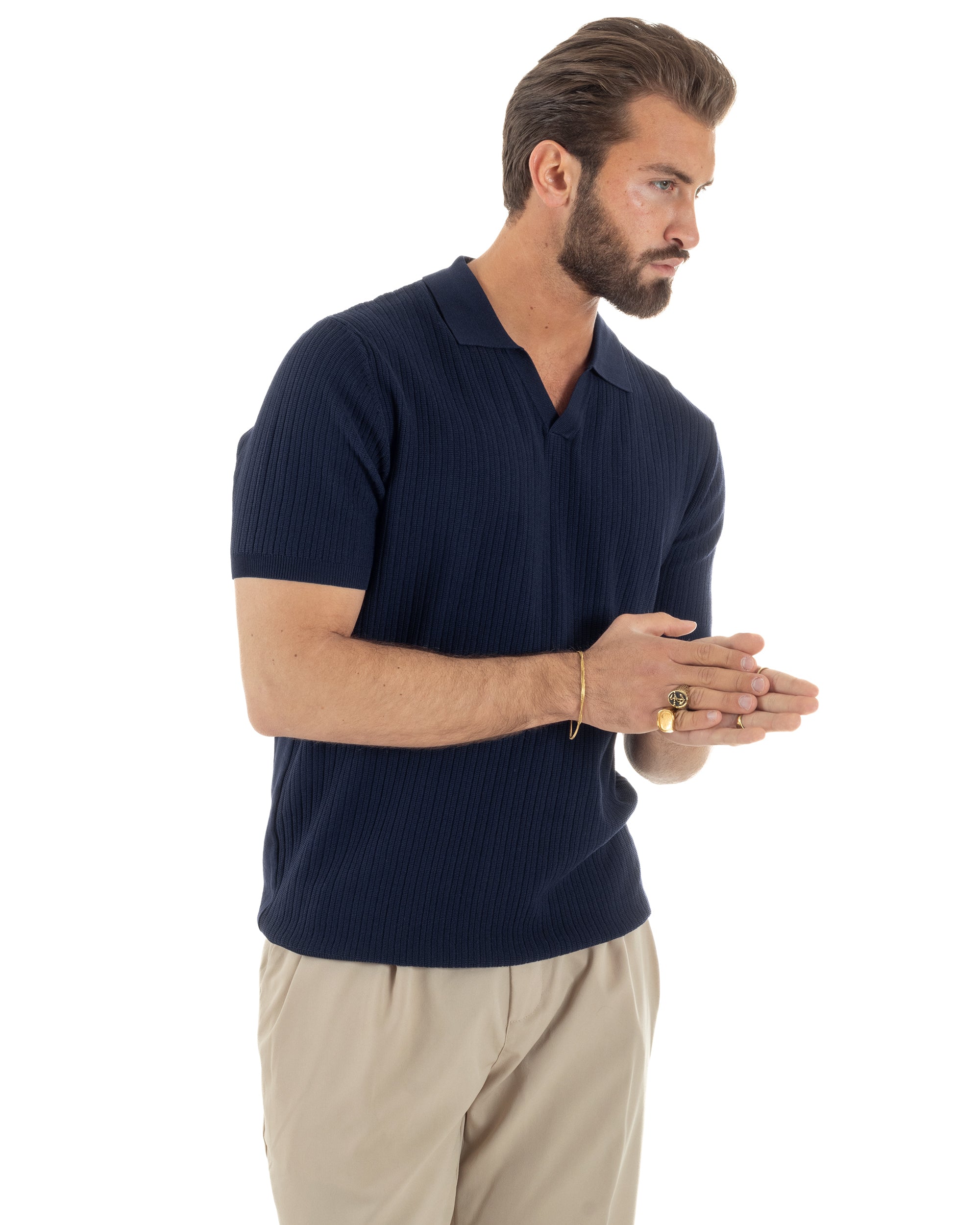Dettaglio maglia filo costine polo blu 79% viscosa regular fit uomo