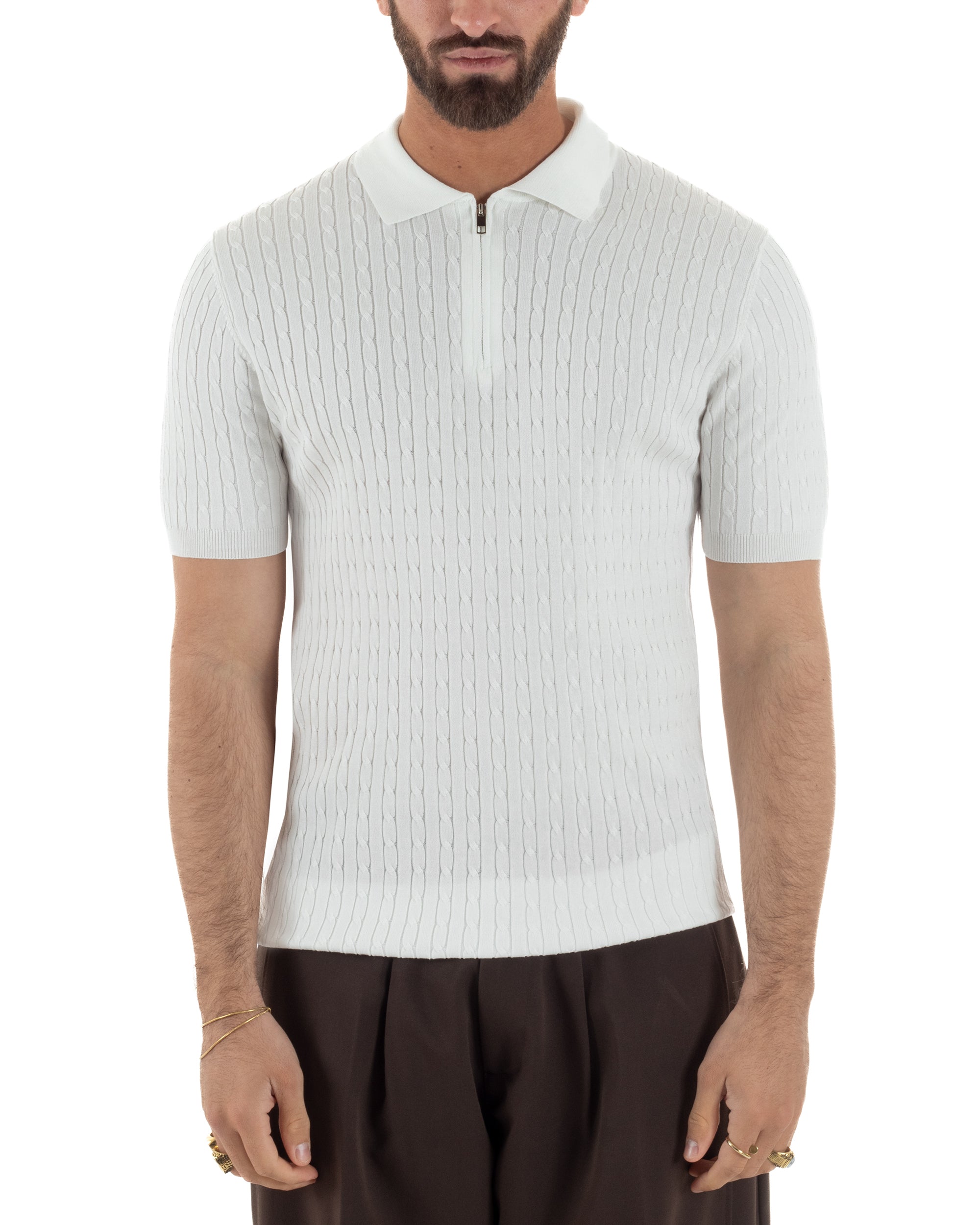 Dettaglio texture costine verticali polo bianco filo 79% viscosa uomo