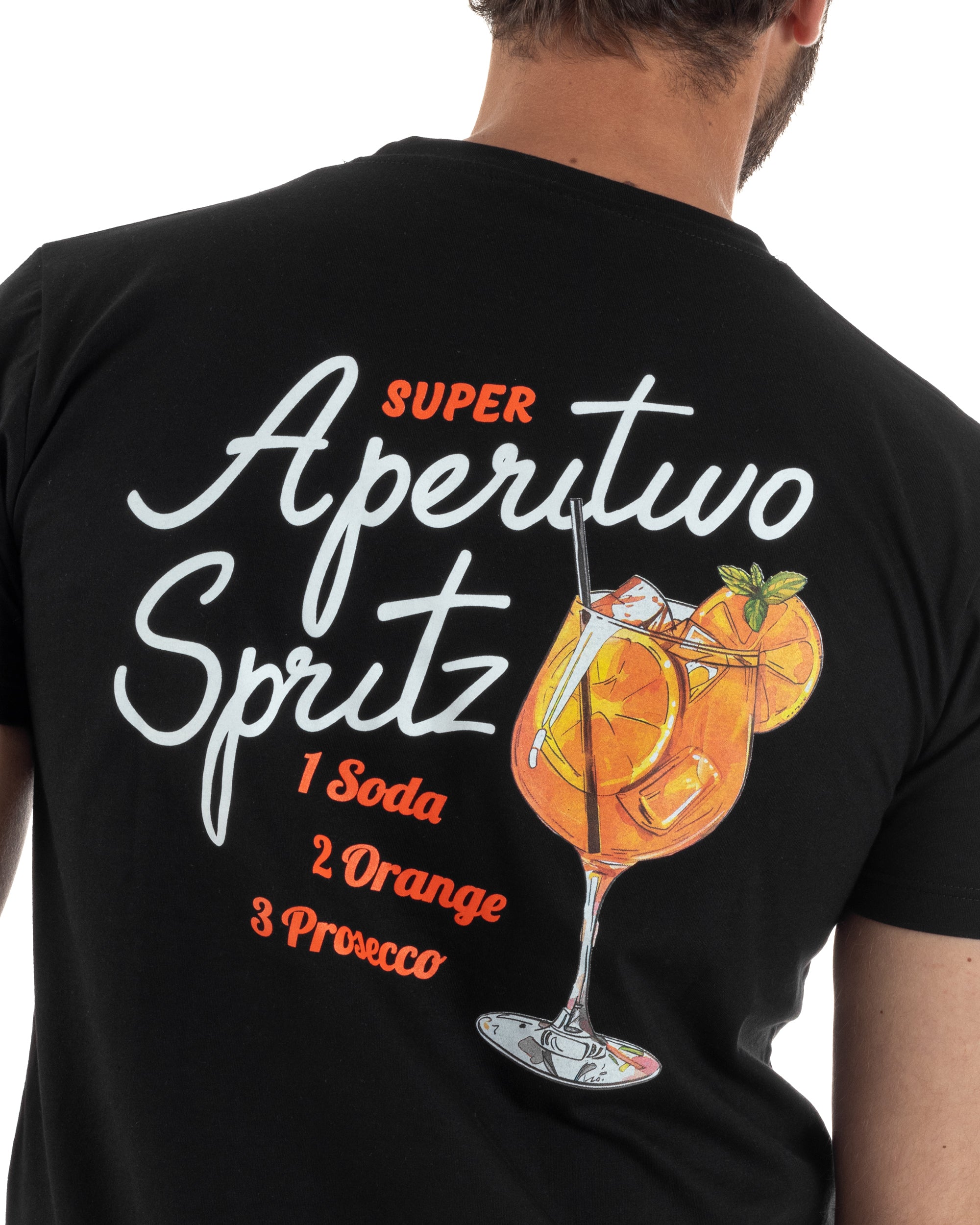 Dettaglio stampa retro ricetta cocktail corsivo bold calice t-shirt nero Superculture