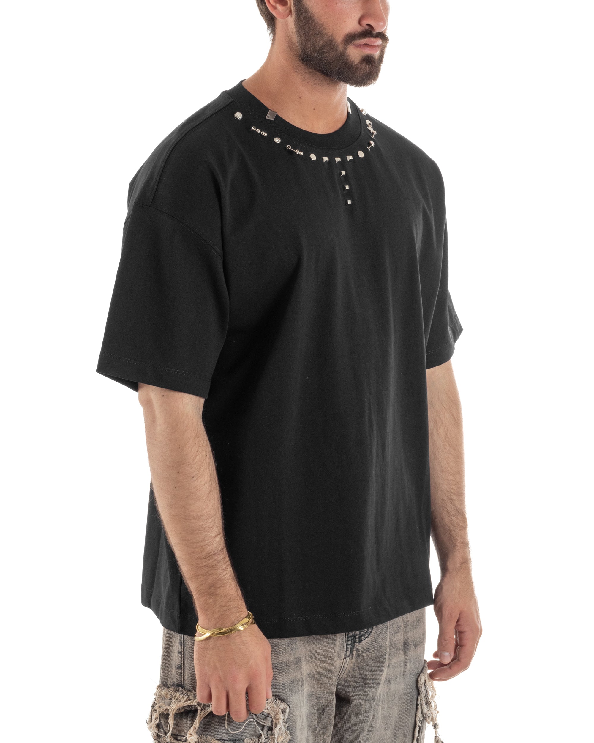 T-shirt uomo girocollo oversize borchie basic nero GIOSAL-TS3260A