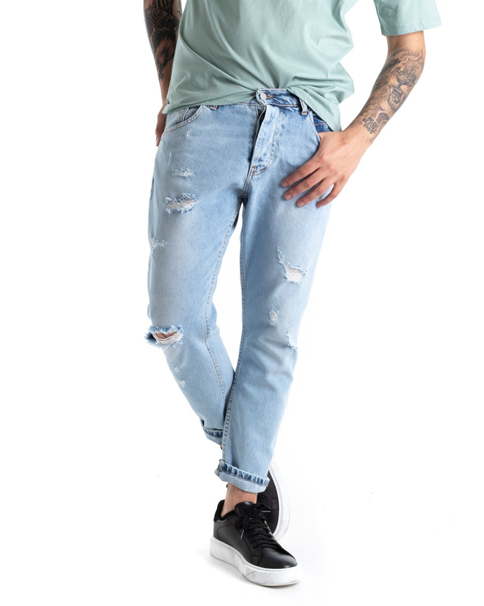 Pantaloni Jeans Uomo Loose Fit Denim Chiaro Con Rotture Cinque Tasche GIOSAL-P5306A
